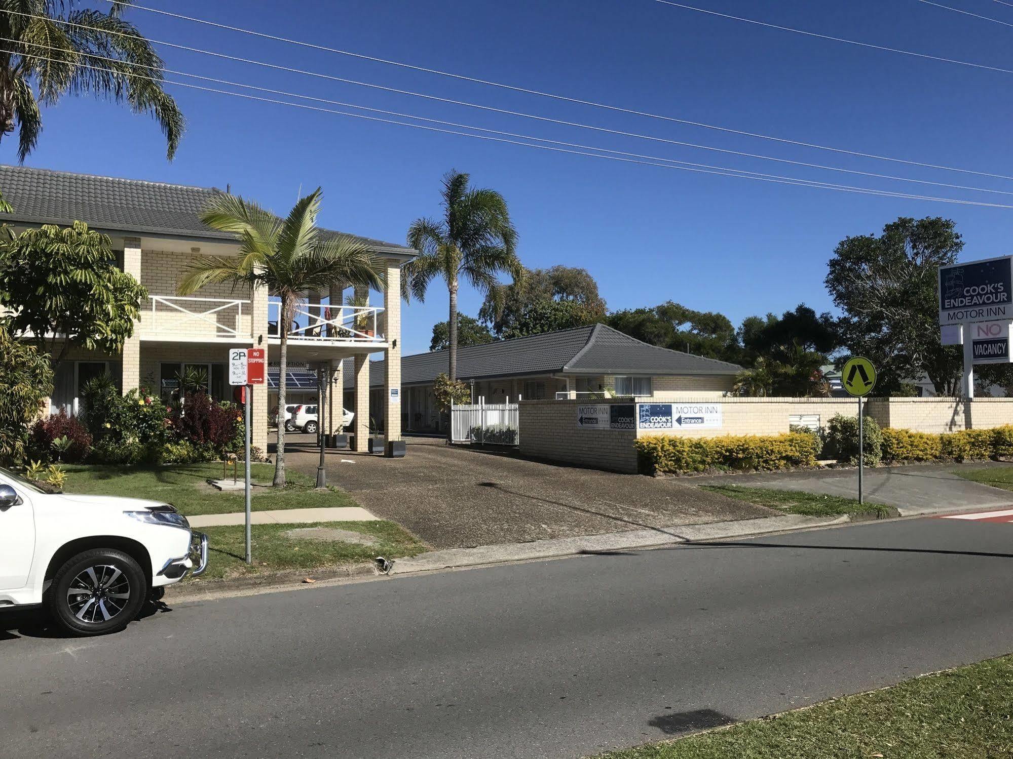 Cooks Endeavour Motor Inn Tweed Heads Bagian luar foto